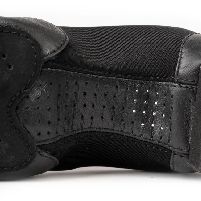 Capezio Glove jazz čevelj, ženski jazz čevlji z ergonomično obliko Capezio Glove jazz čevelj, ženski jazz čevlji z ergonomično obliko