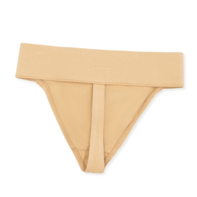 Capezio Self Lined Thong Dance Belt, moški suspenzor Capezio Self Lined Thong Dance Belt, moški suspenzor