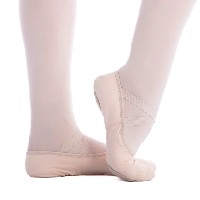 Capezio Stella, ženske platnene copate Capezio Stella, ženske platnene copate